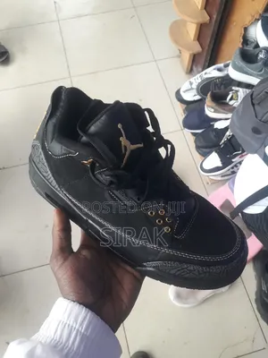 Photo - Air Jordan 3