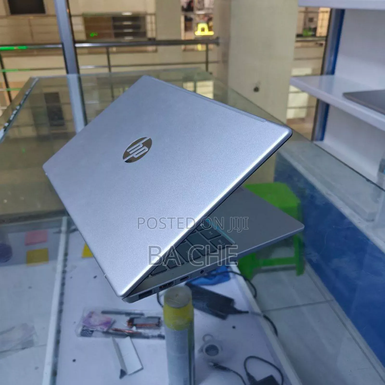 New Laptop HP Pavilion 15 1GB Intel Core I5 SSD 512GB