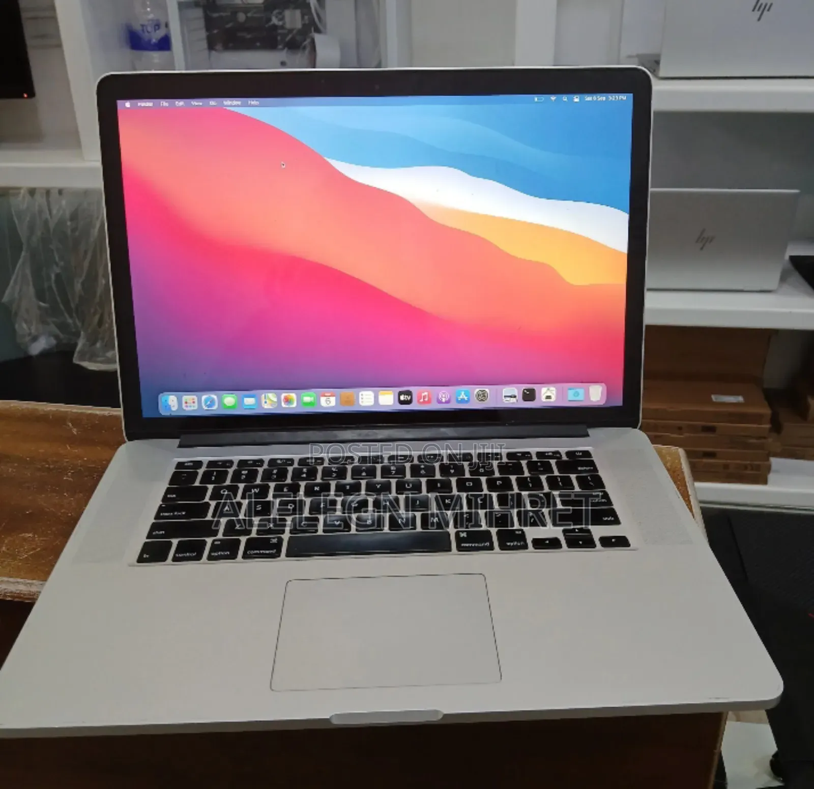 New Laptop Apple MacBook 2015 16GB Intel Core I7 SSD 256GB