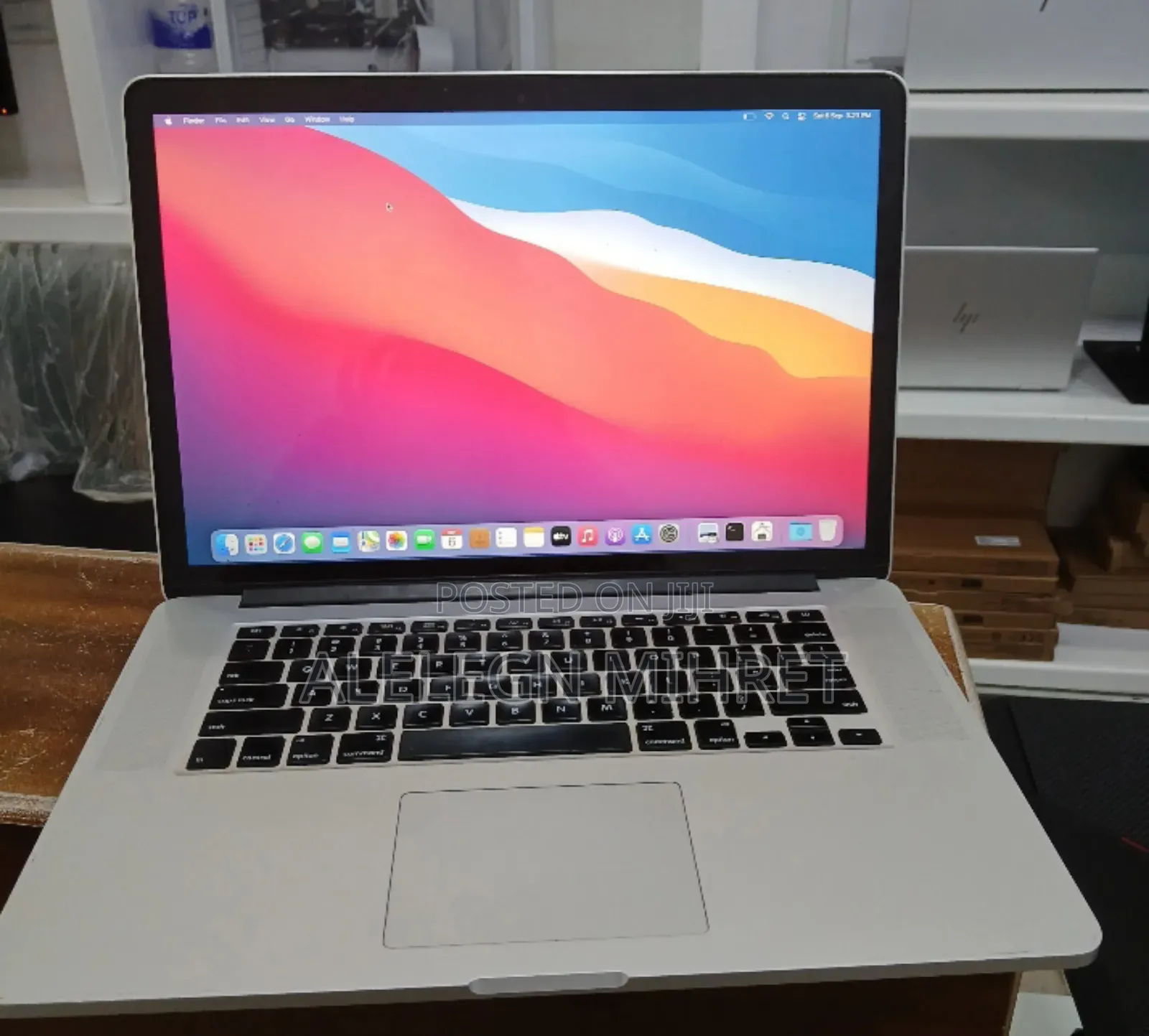 New Laptop Apple MacBook 2015 16GB Intel Core I7 SSD 256GB