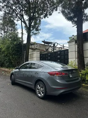Hyundai Avante 2017 Gray