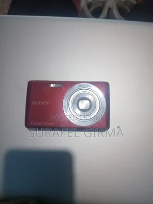 Photo - Sony Cyber-Shot 14.1 Mega Pixles