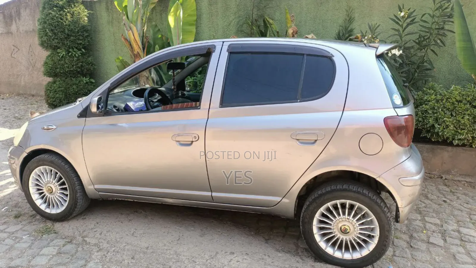 Toyota Vitz 1.3 FWD 5dr 2003 Blue