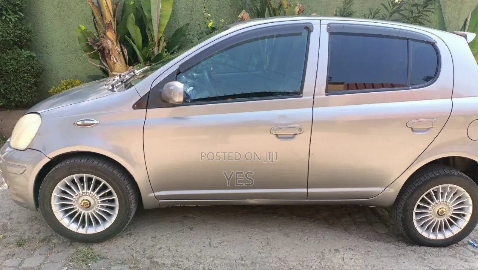 Toyota Vitz 1.3 FWD 5dr 2003 Blue