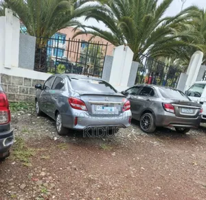 Photo - Mitsubishi Attrage 2021 Gray