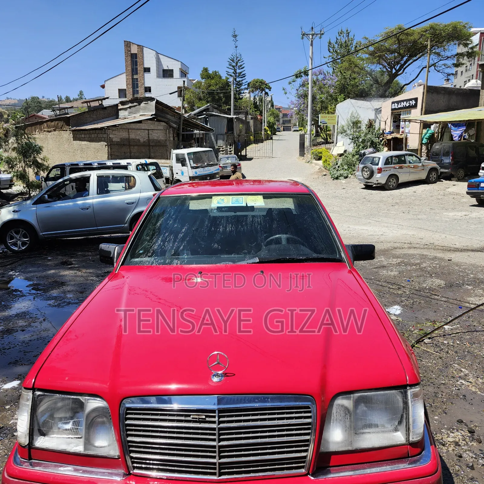 Mercedes-Benz E200 1993 Red