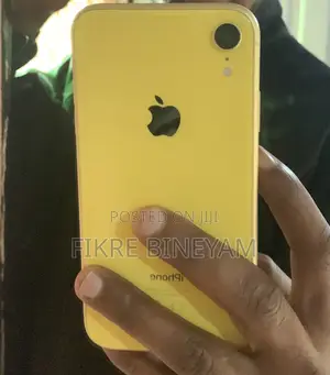 Apple XR 64 GB Yellow
