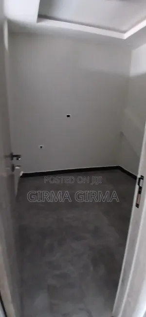 Furnished 3bdrm Apartment in Nifas Silk-Lafto for sale