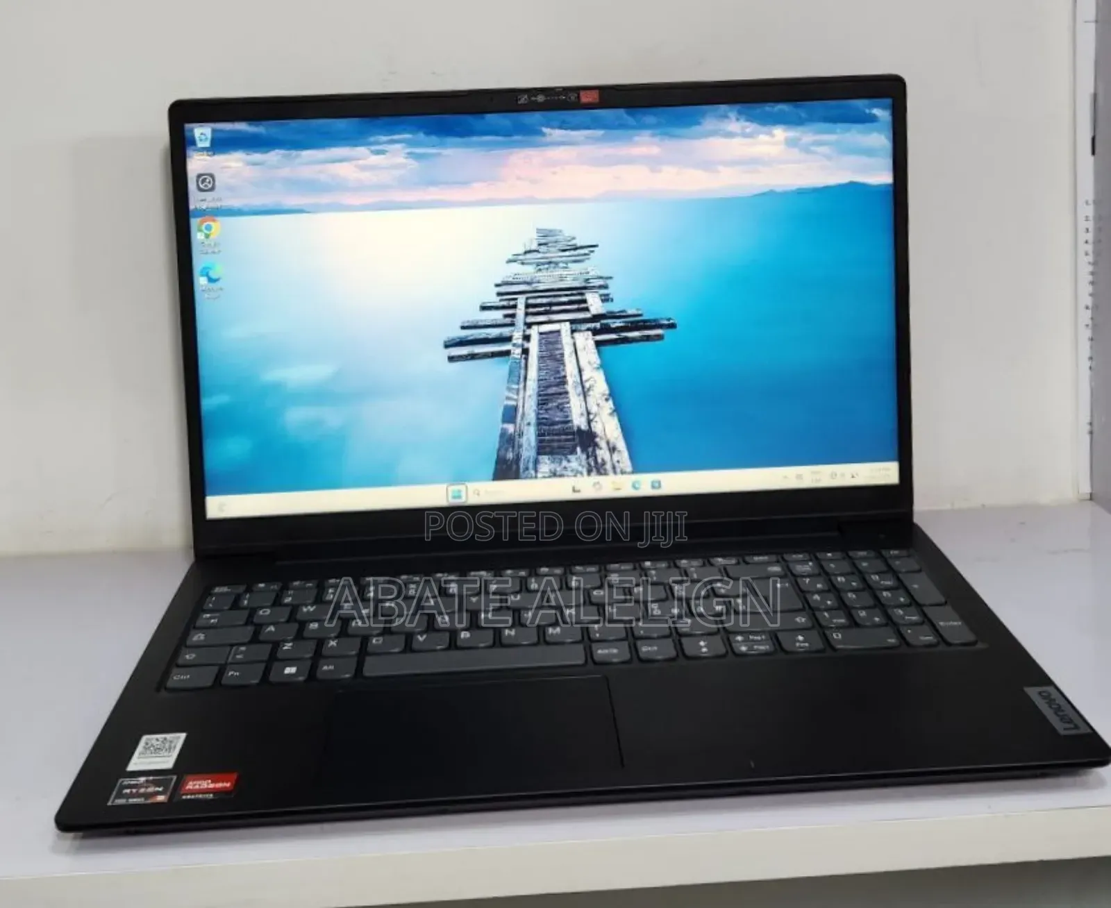 New Laptop Lenovo Ideapad V14 IGL 8GB AMD Ryzen 3 SSD 256GB