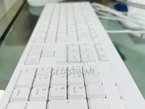 Photo - New Desktop Computer HP 200 G4 All-in-One 8GB Intel Core I7 SSD 512GB