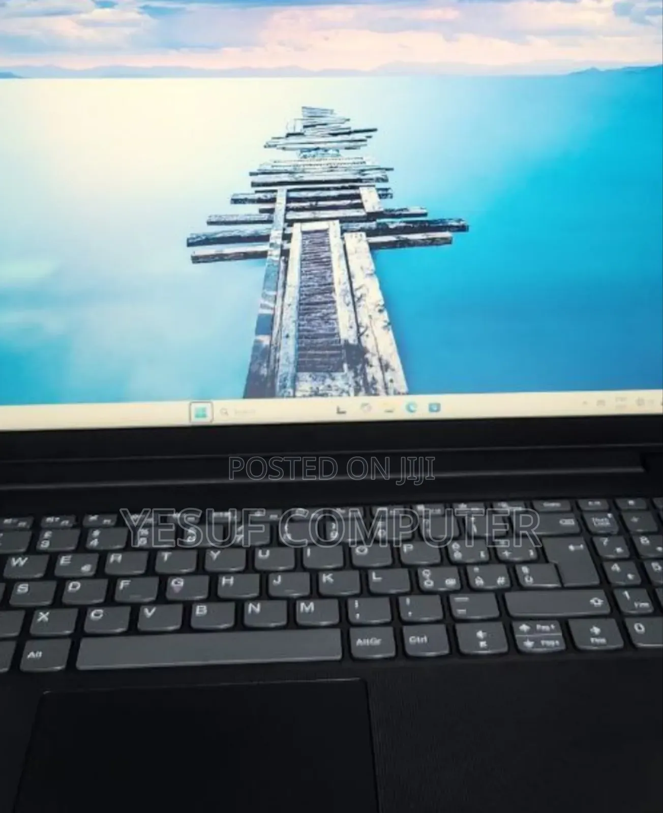 New Laptop Lenovo Ideapad V14 IGL 8GB AMD Ryzen 3 SSD 256GB