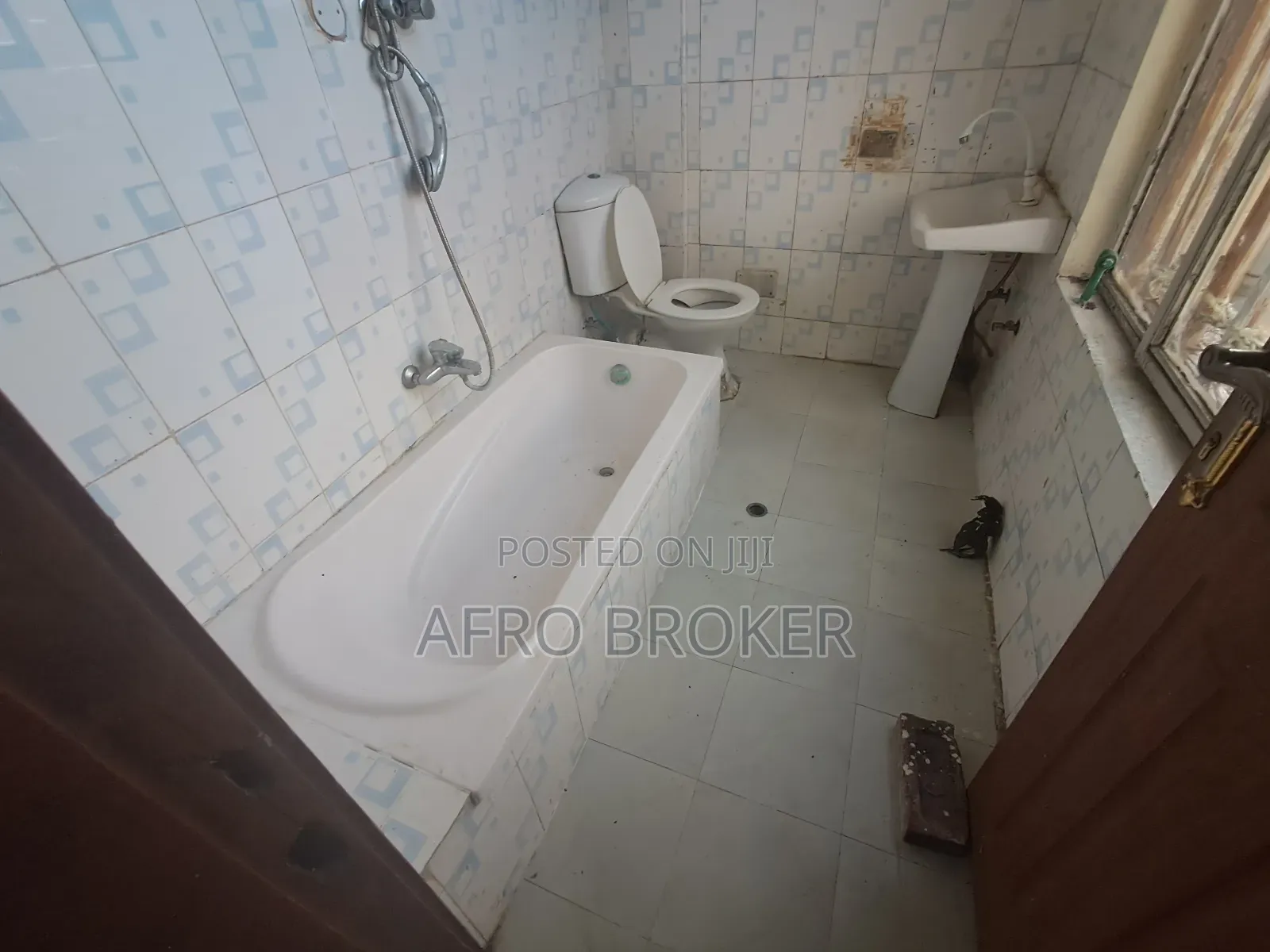 Furnished 1bdrm Condo in Tulu, Akaky Kaliti for sale