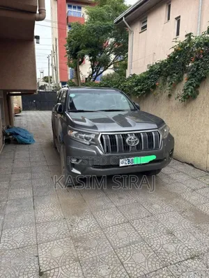 Toyota Land Cruiser Prado 3.0 172hp 2021 Gray