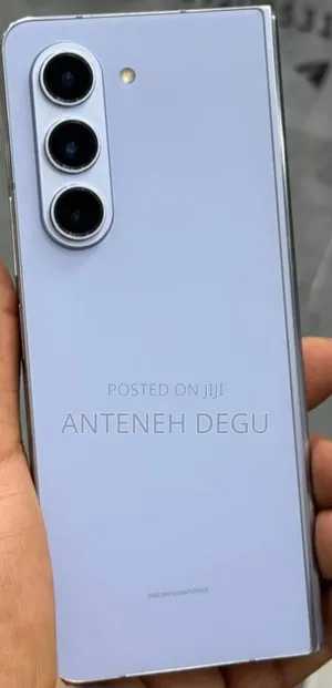 New Samsung Galaxy Z Fold 5 256 GB White