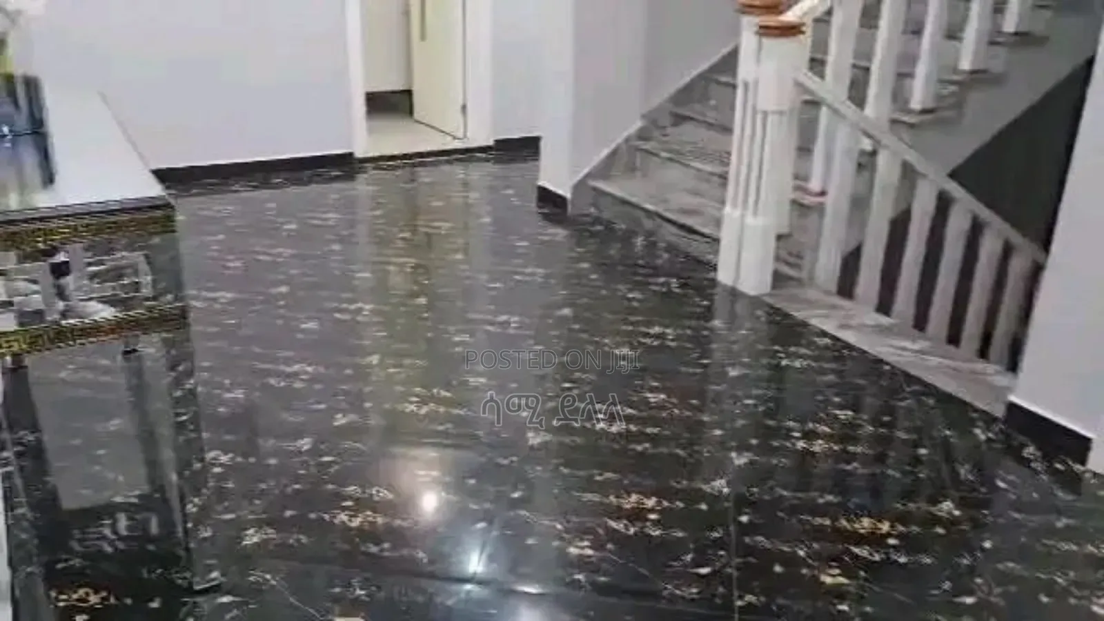 Furnished 6bdrm Villa in Bole for sale