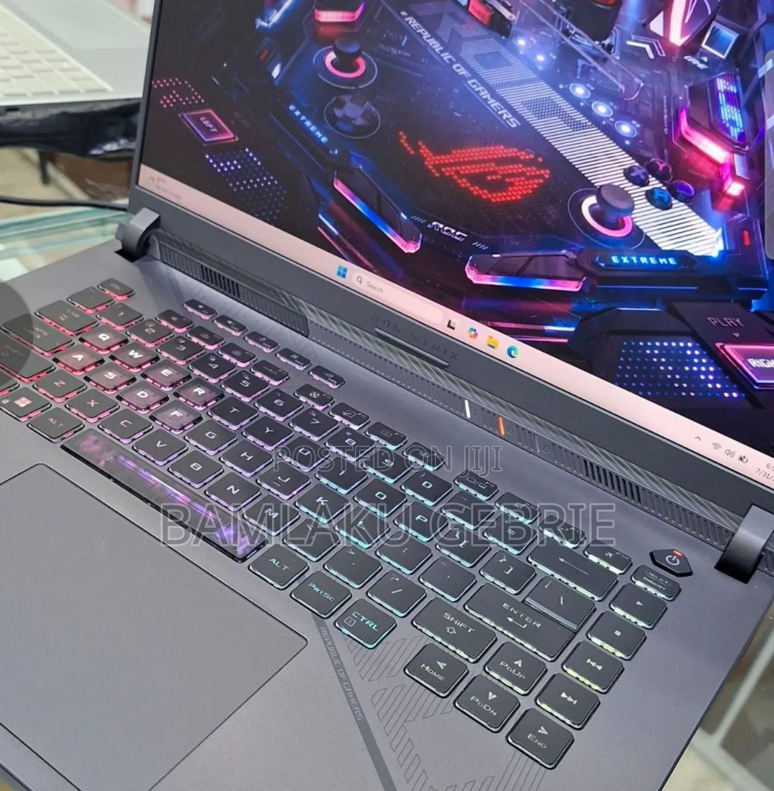 New Laptop Asus ROG Strix G15 32GB Intel Core I9 SSD 1T