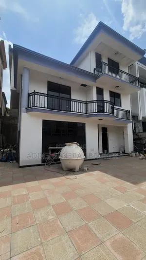 Photo - 7bdrm House in ለቡ, Nifas Silk-Lafto for sale
