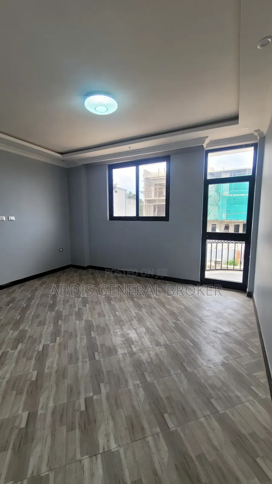 7bdrm House in ለቡ, Nifas Silk-Lafto for sale