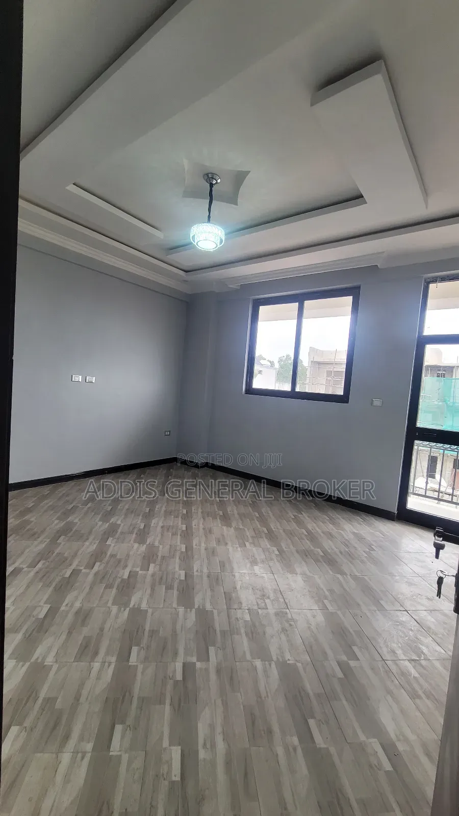7bdrm House in ለቡ, Nifas Silk-Lafto for sale