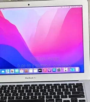 New Laptop Apple MacBook Air 2017 8GB Intel Core I5 SSD 256GB