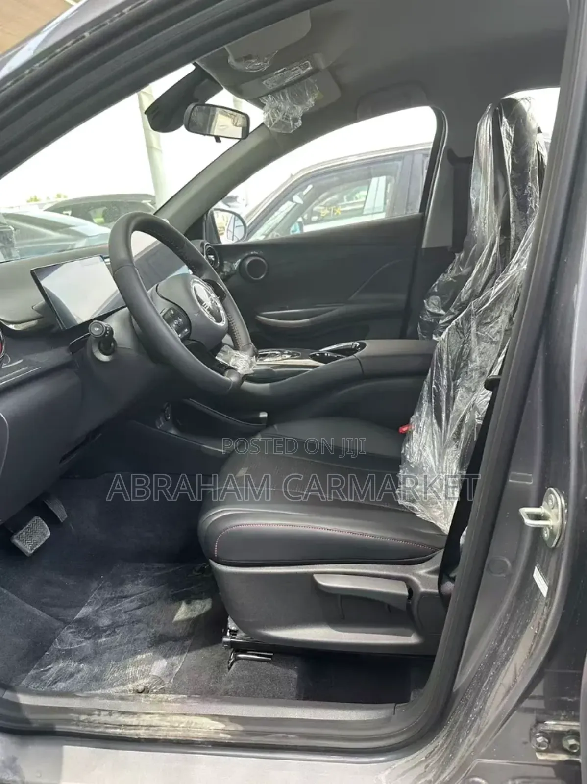 New BYD E2 43 kWh 94 hp FWD 2025 Gray