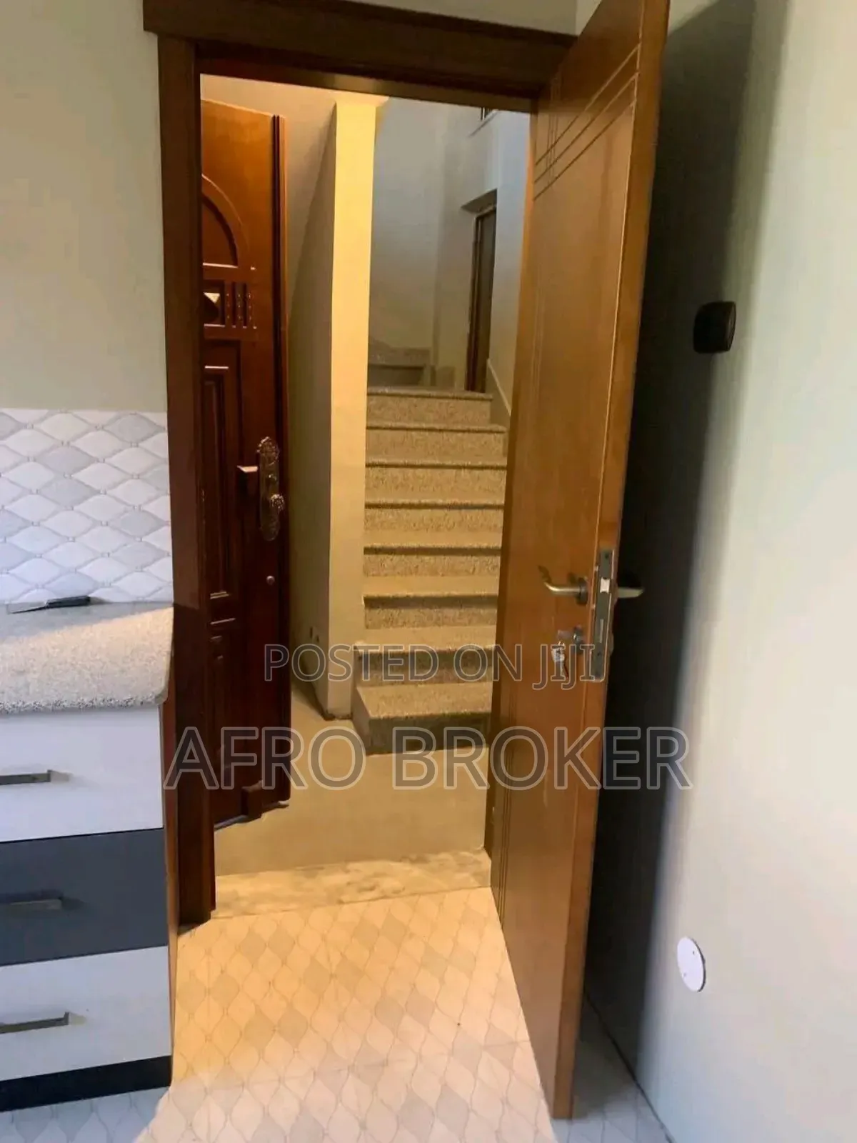 Furnished 5bdrm House in Garment 72, Nifas Silk-Lafto for sale