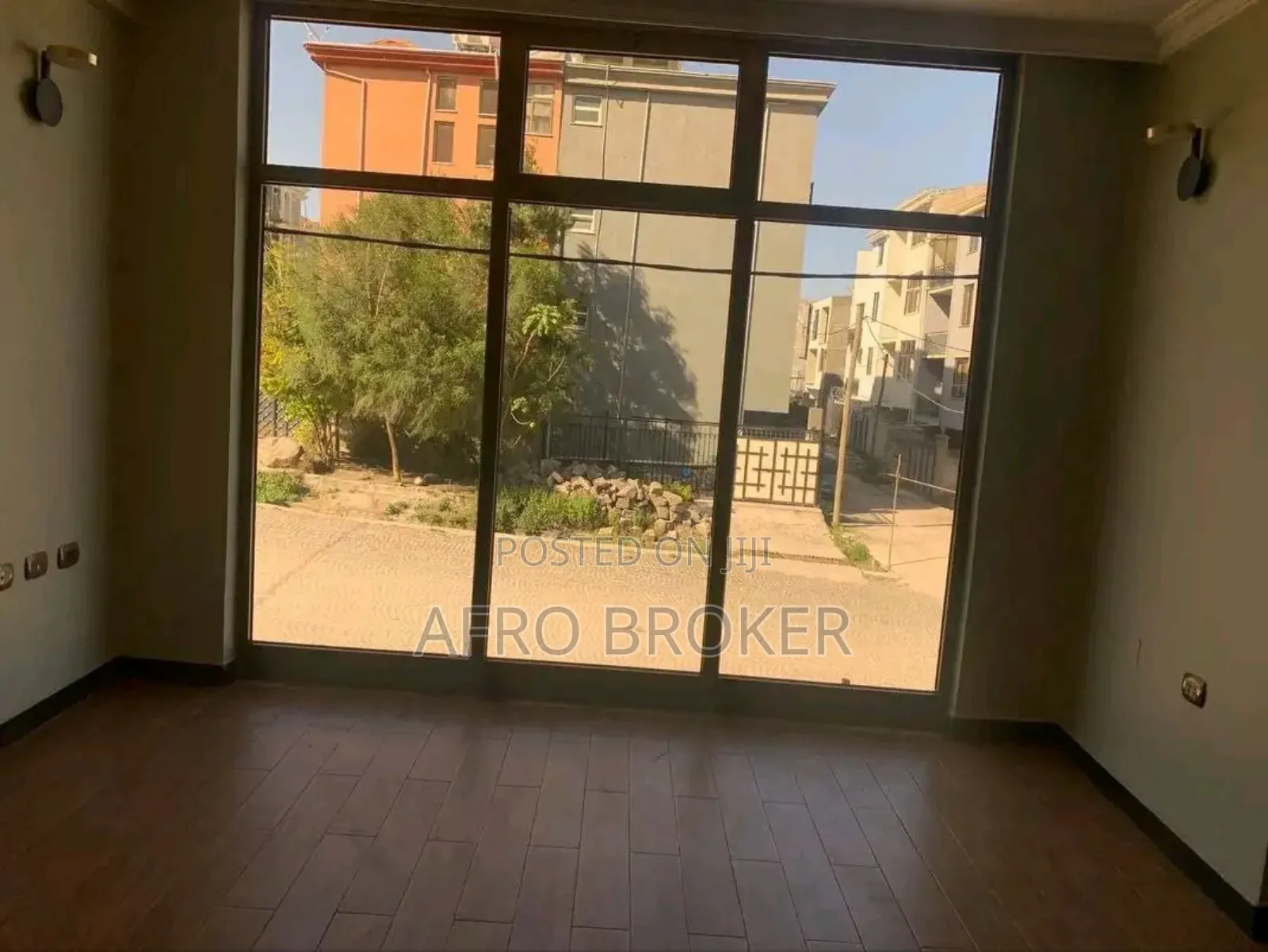 Furnished 5bdrm House in Garment 72, Nifas Silk-Lafto for sale