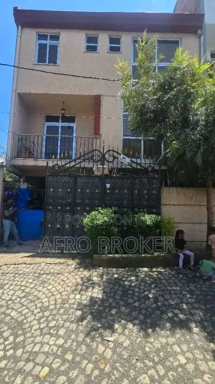 Furnished 5bdrm House in Garment, Nifas Silk-Lafto for sale