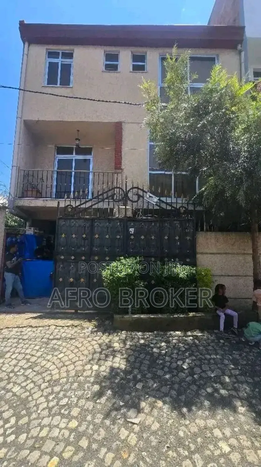 Furnished 5bdrm House in Garment, Nifas Silk-Lafto for sale