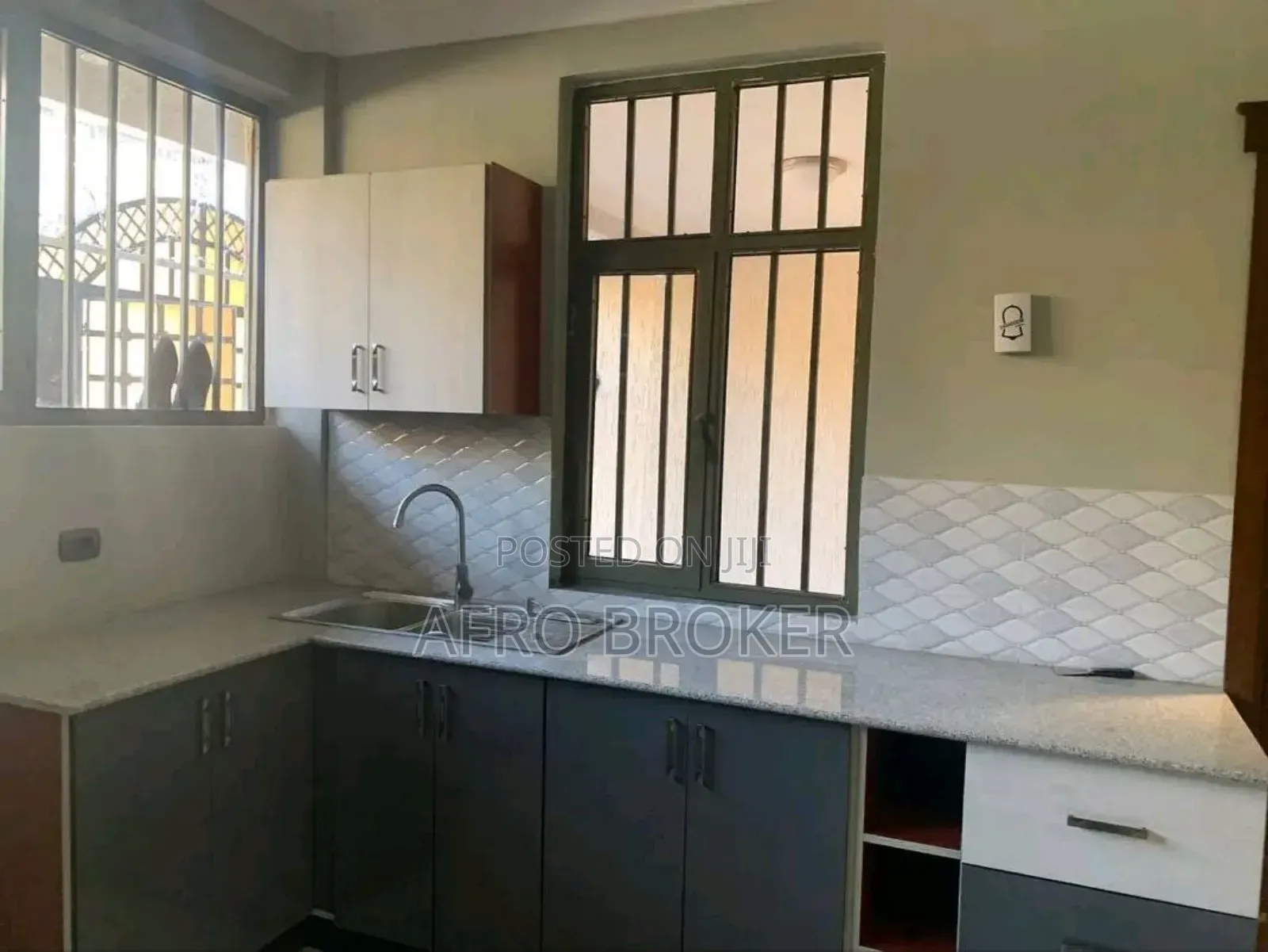 Furnished 5bdrm House in Garment, Nifas Silk-Lafto for sale