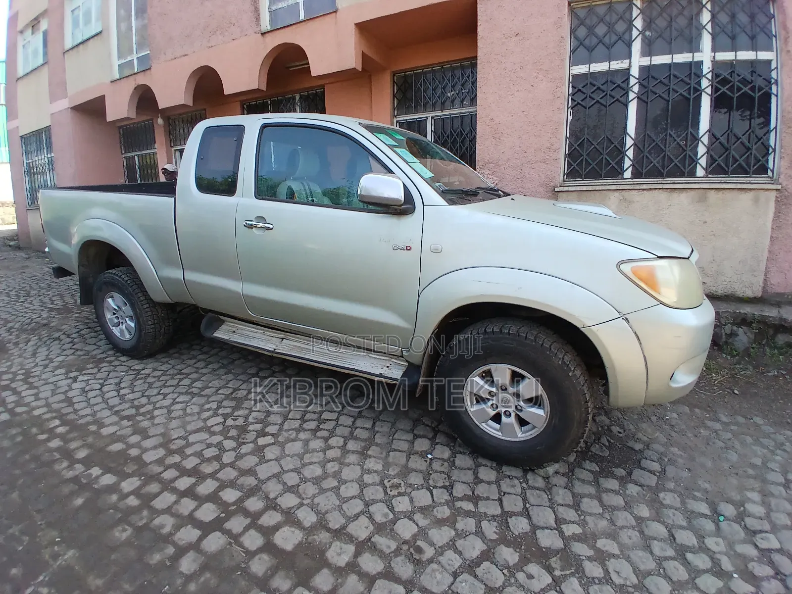 Toyota Hilux 2.5 D-4D SRX 4WD 2008 Silver