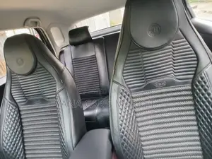 BYD E2 43 kWh 94 hp FWD 2024 Gray