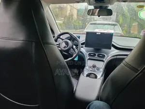 BYD E2 43 kWh 94 hp FWD 2024 Gray