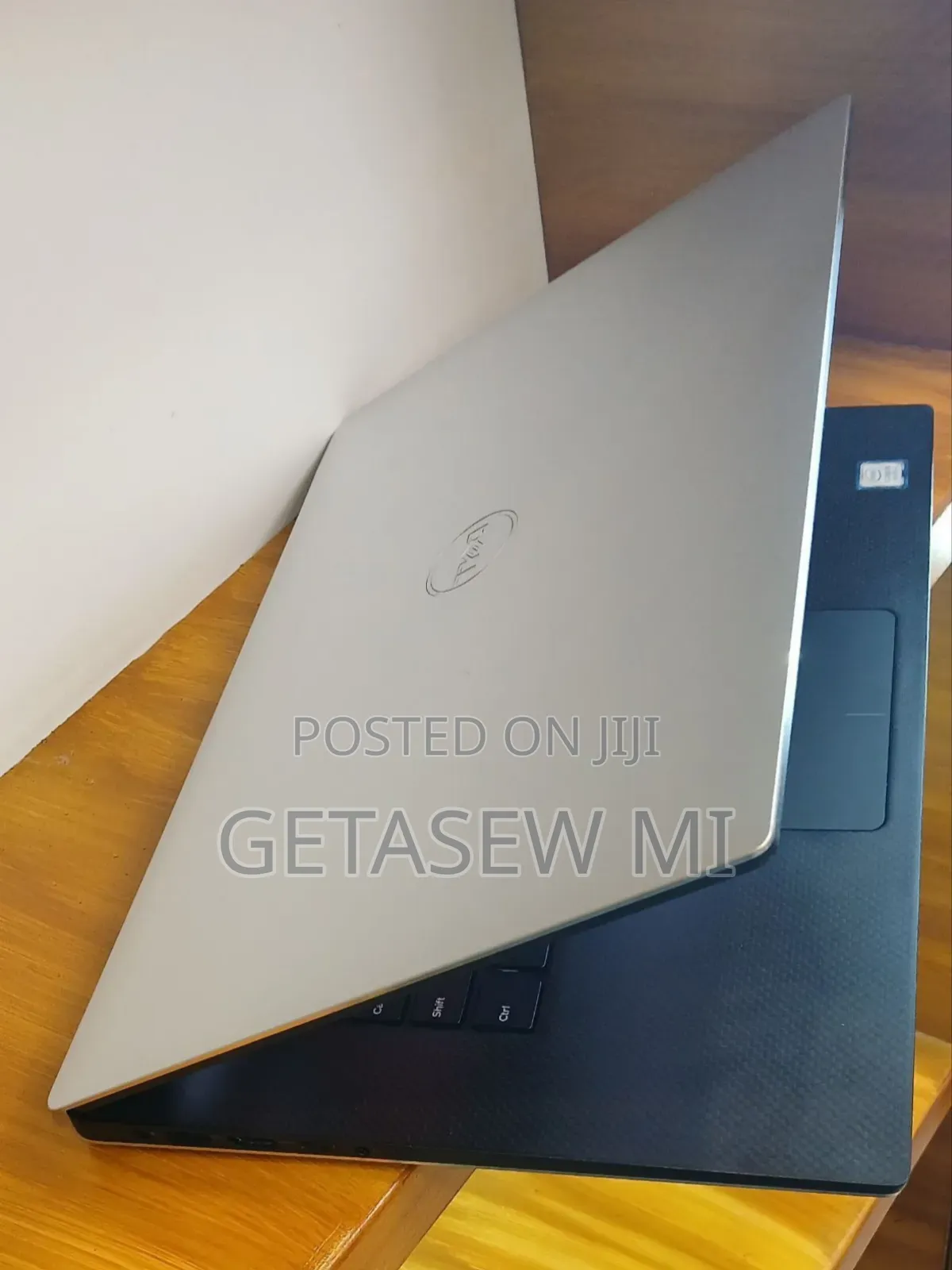 New Laptop Dell Precision 15 5540 32GB Intel Core I9 SSD 512GB