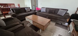 Photo - Sofa 7 Seater