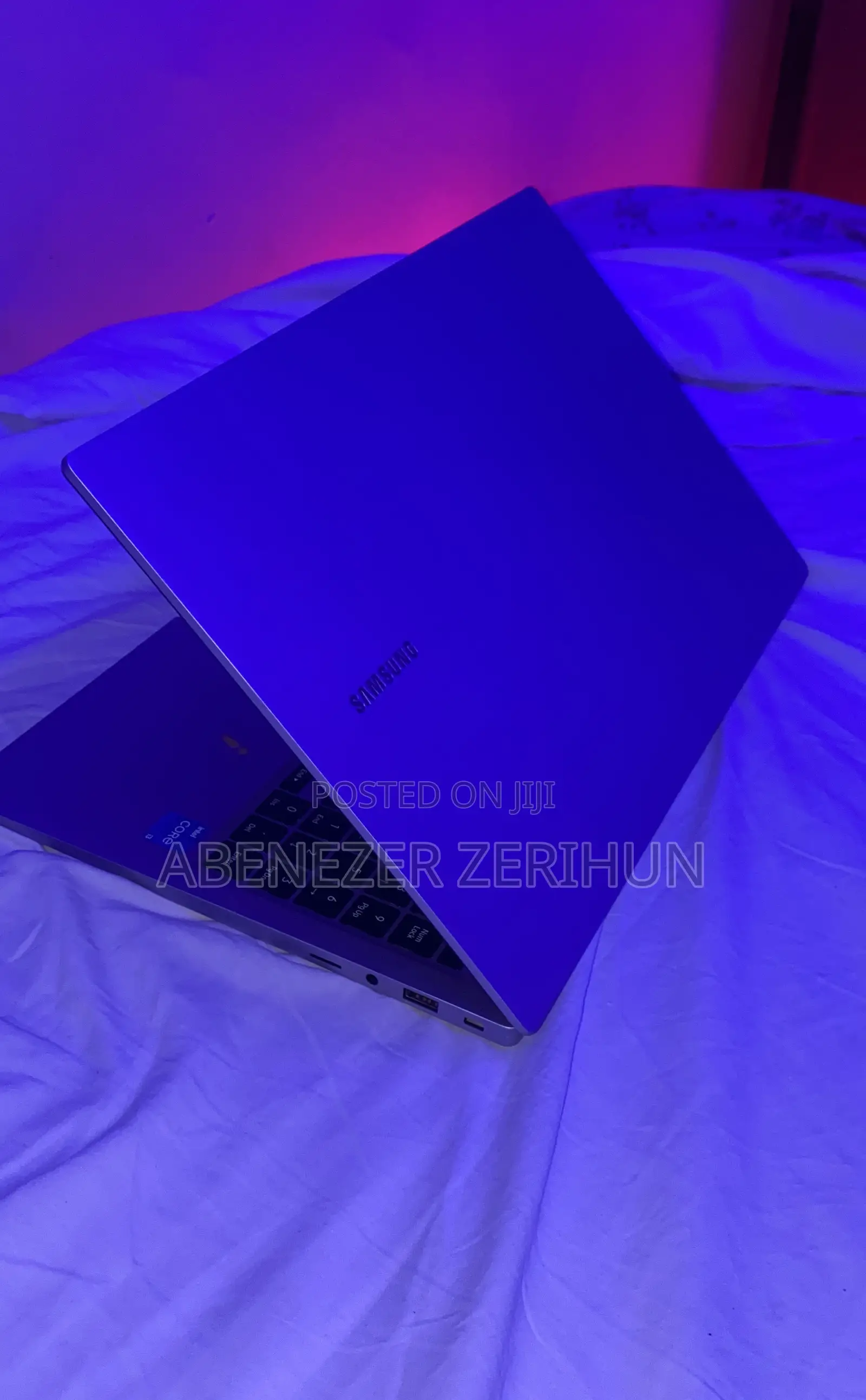 Laptop Samsung Galaxy Book4 8GB Intel Core I3 SSD 256GB
