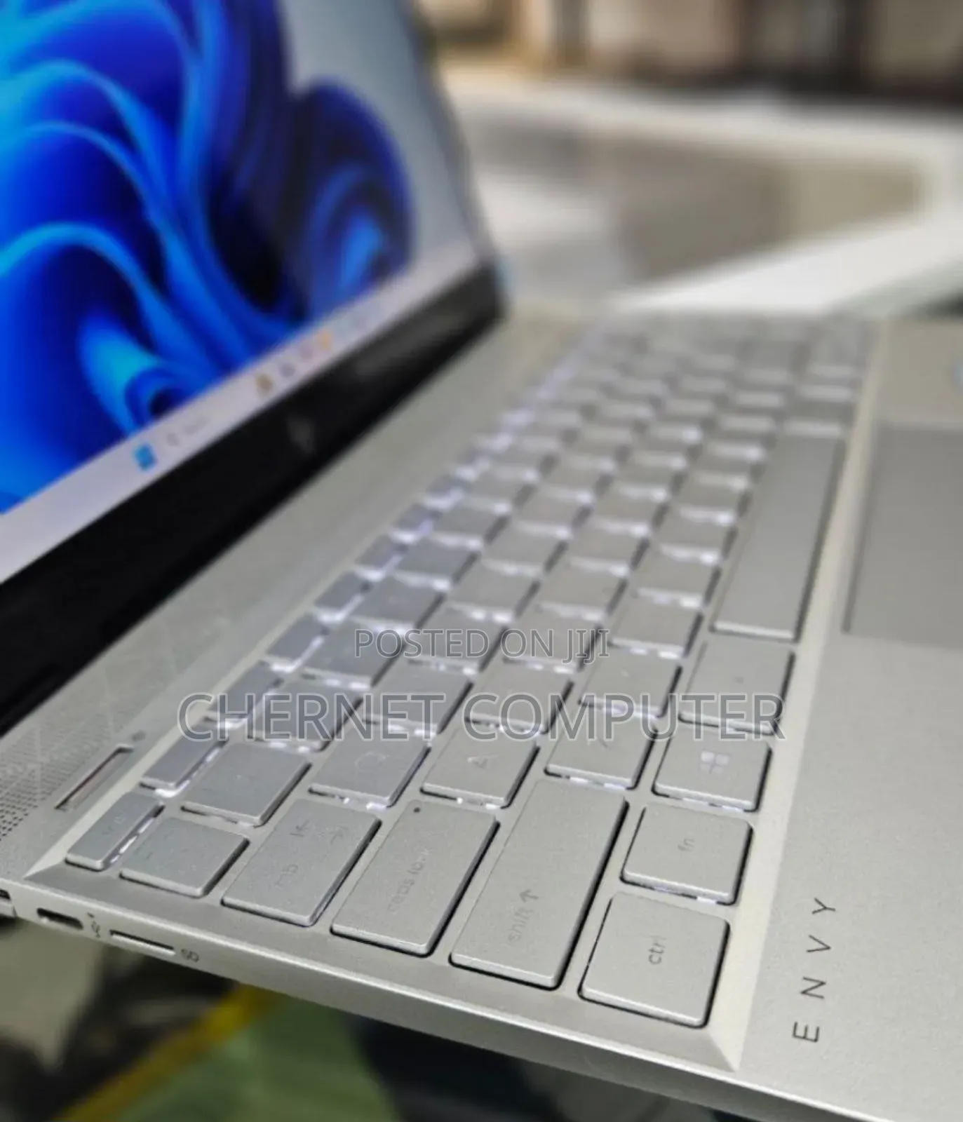 New Laptop HP Envy 13 4GB Intel Core I5 SSD 256GB