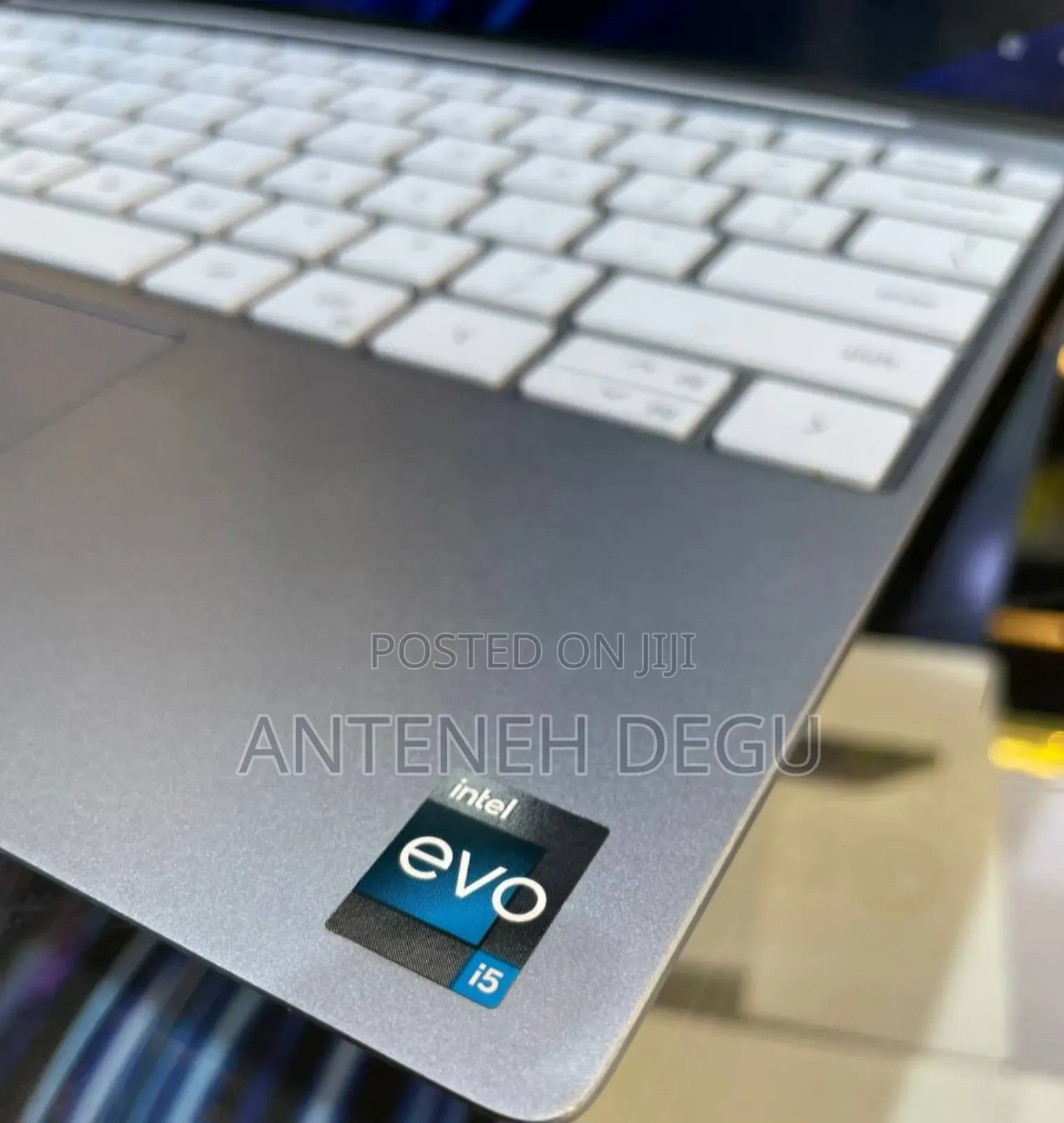 New Laptop Dell XPS 13 8GB Intel Core I5 SSD 512GB