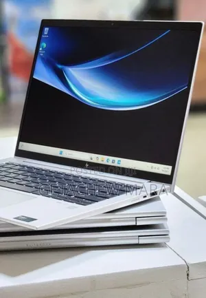 New Laptop HP EliteBook 840 G11 32GB AMD Ryzen 7 SSD 512GB