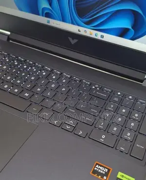 New Laptop HP Victus 15 32GB AMD Ryzen 7 SSD 1T