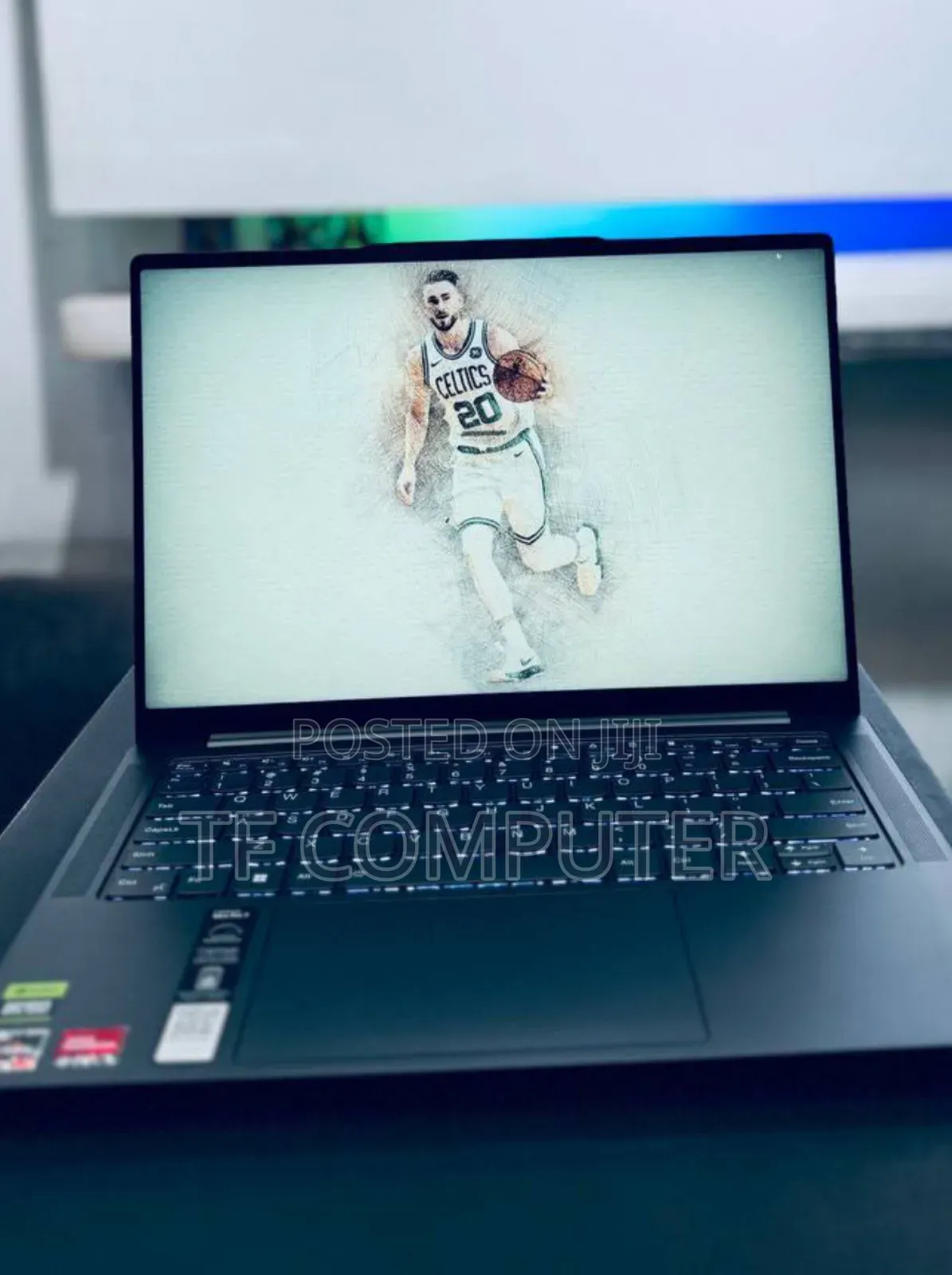 New Laptop Lenovo 16GB AMD Ryzen 7 SSD 1T