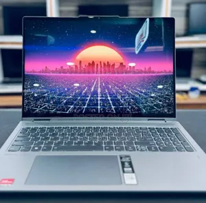 New Laptop Lenovo Yoga 7i 8GB AMD Ryzen 5 SSD 512GB