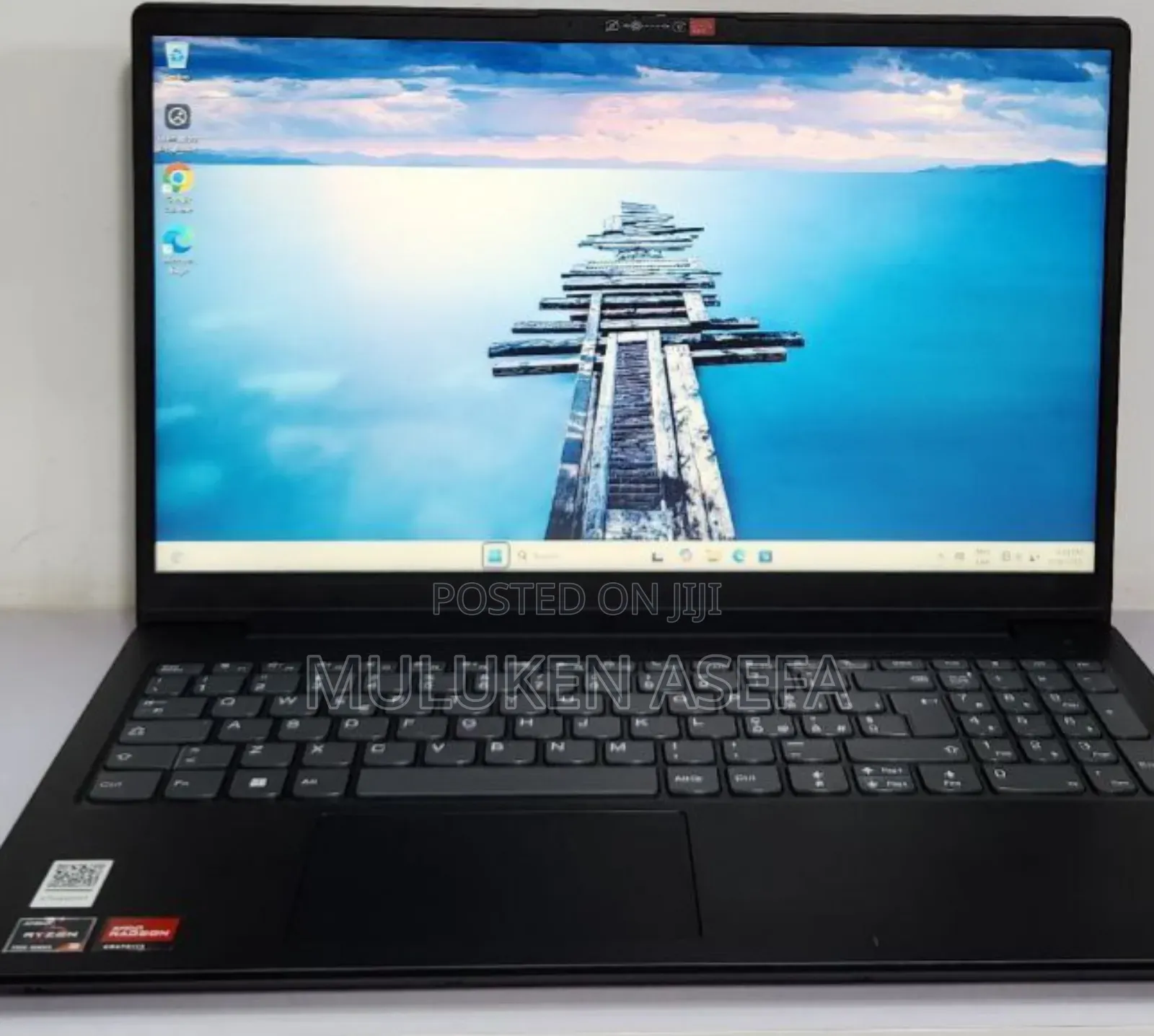 New Laptop Lenovo Ideapad V14 IGL 8GB AMD Ryzen 7 SSD 256GB