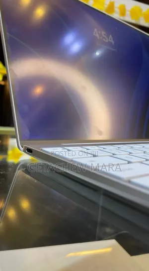 Photo - New Laptop Dell XPS 15 8GB Intel Core I5 SSD 512GB