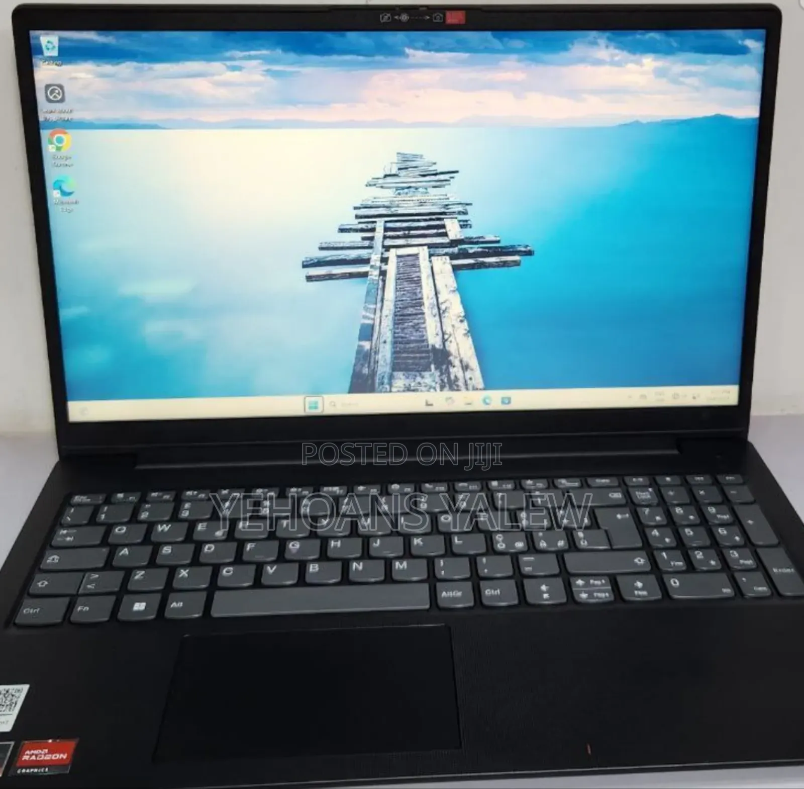 New Laptop Lenovo v15 8GB AMD Ryzen 3 SSD 256GB