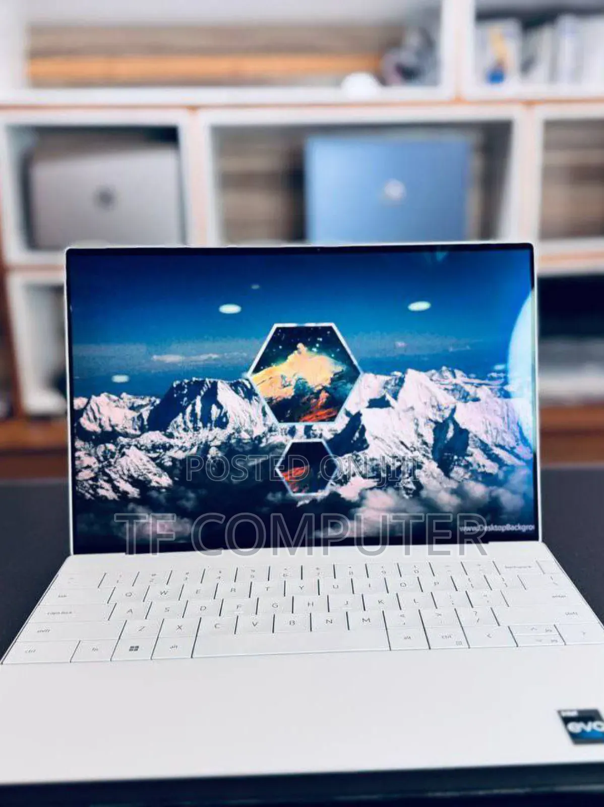 New Laptop Dell XPS 13 16GB Intel Core i7 SSD 512GB