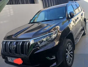 Toyota Land Cruiser Prado 3.0 172hp 2019 Gray