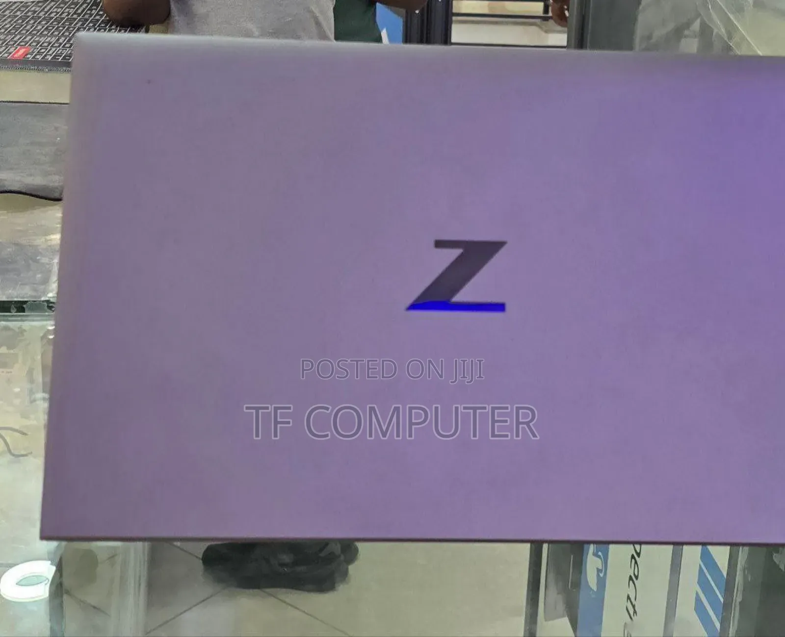 New Laptop HP ZBook Firefly 15 G7 16GB Intel Core I7 SSD 1T