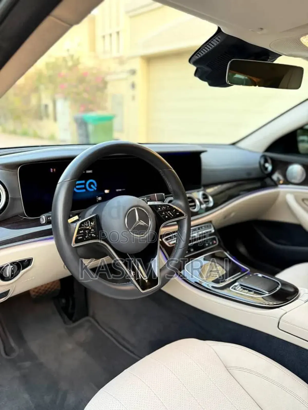 New Mercedes-Benz 300E 2023 Black