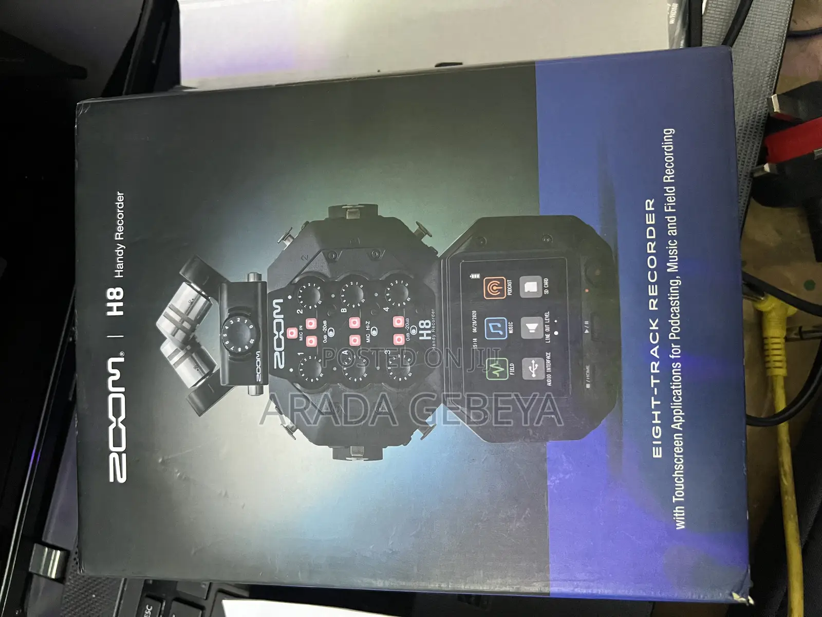 Zoom H8 Handy Recorder